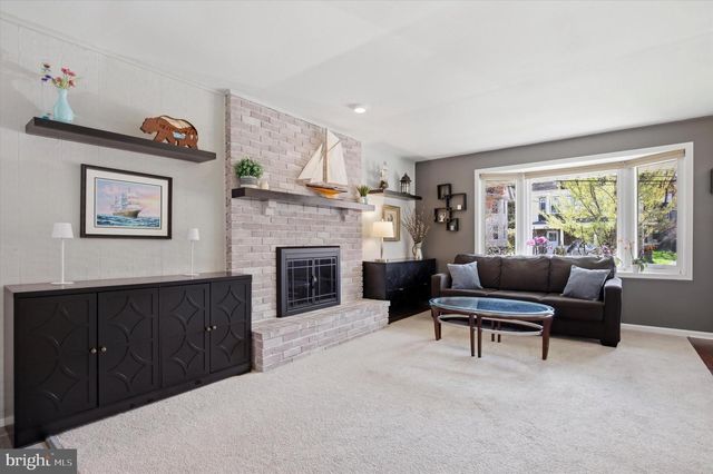 267 MATHER RD, Jenkintown, PA 19046