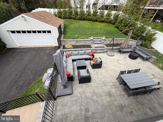 267 MATHER RD, Jenkintown, PA 19046