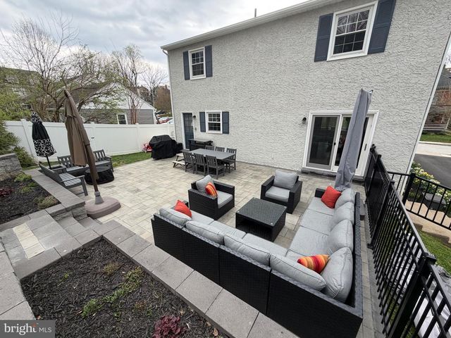 267 MATHER RD, Jenkintown, PA 19046