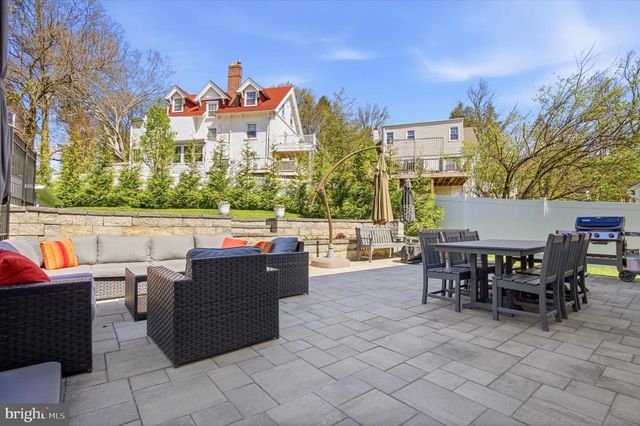267 MATHER RD, Jenkintown, PA 19046