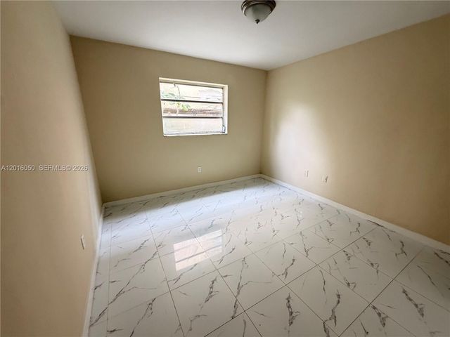 1234 SW 5th St 2, Miami, FL 33135