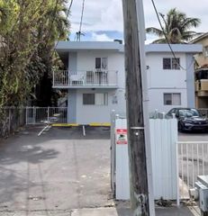 1234 SW 5th St 2, Miami, FL 33135