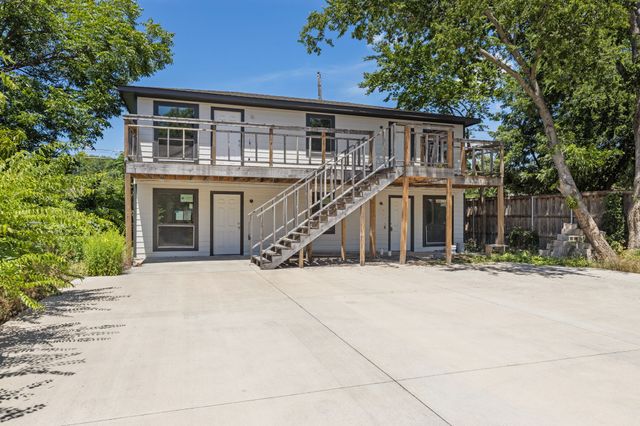 1011 S Montclair Avenue, Dallas, TX 75208