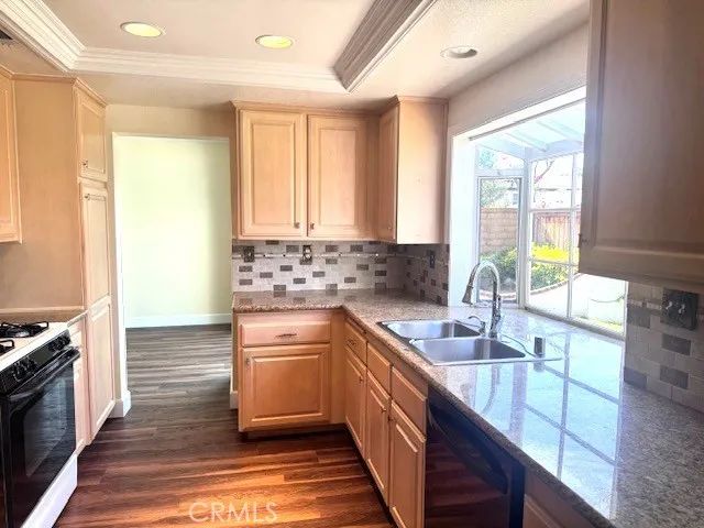 7 Calle Ranchera, Rancho Santa Margarita, CA 92688