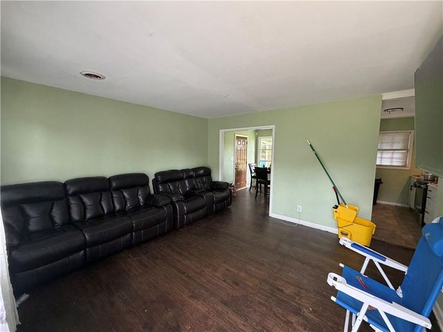 6017 Lanier Boulevard, Norcross, GA 30071