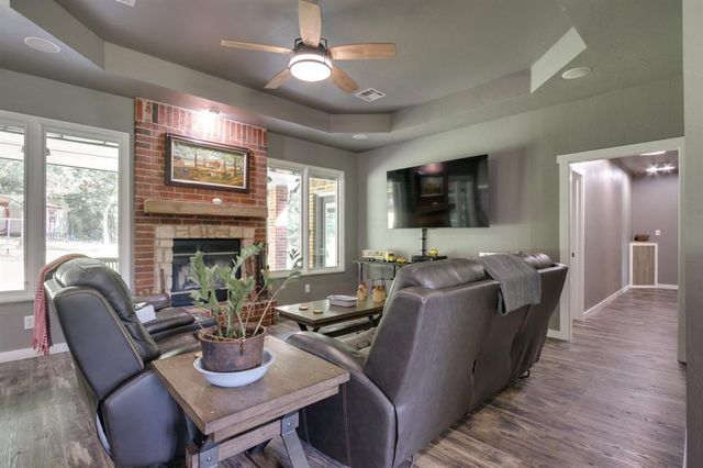 1761 Deerwood Trail, Edmond, OK 73034