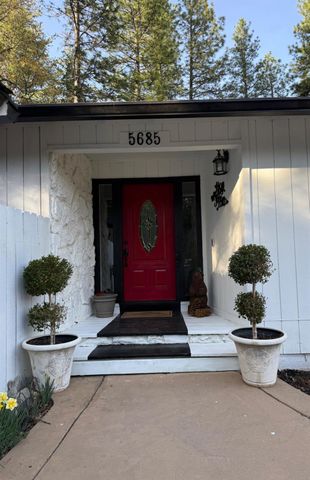 5685 Daisy Cir, Pollock Pines, CA 95726