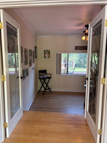 5685 Daisy Cir, Pollock Pines, CA 95726