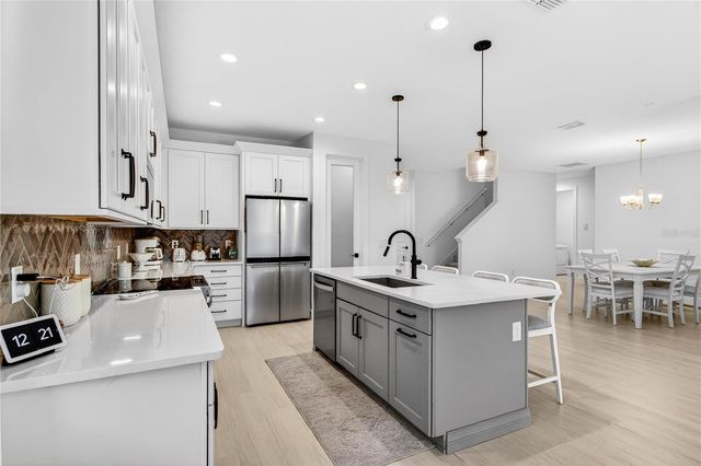 3441 BLUFF OAK, Sanford, FL 32771