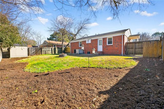 3005 Menands DR, Chesapeake, VA 23325