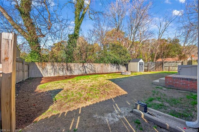 3005 Menands DR, Chesapeake, VA 23325