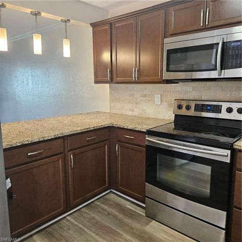 4616 Skyline BLVD 104, Cape Coral, FL 33914