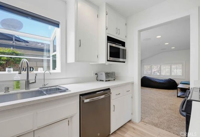 16302 Nassau, Huntington Beach, CA 92649
