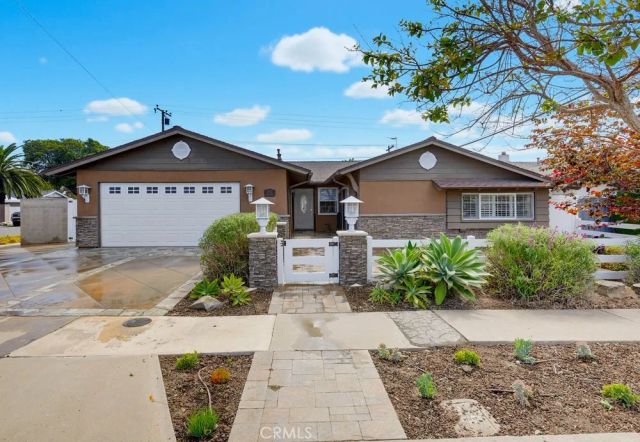 16302 Nassau, Huntington Beach, CA 92649