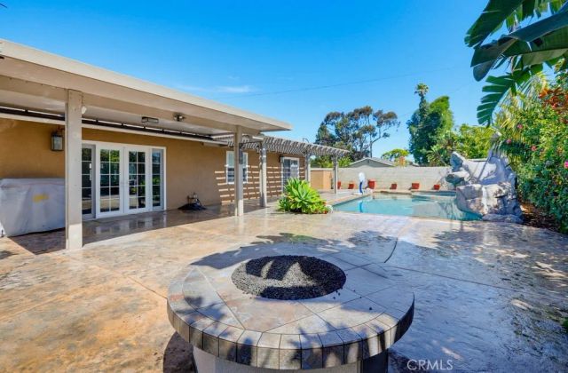 16302 Nassau, Huntington Beach, CA 92649