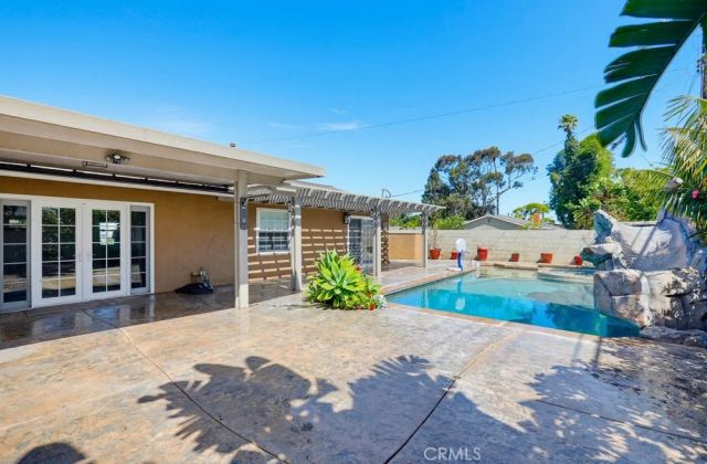 16302 Nassau, Huntington Beach, CA 92649