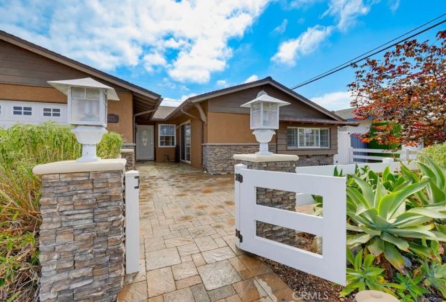 16302 Nassau, Huntington Beach, CA 92649
