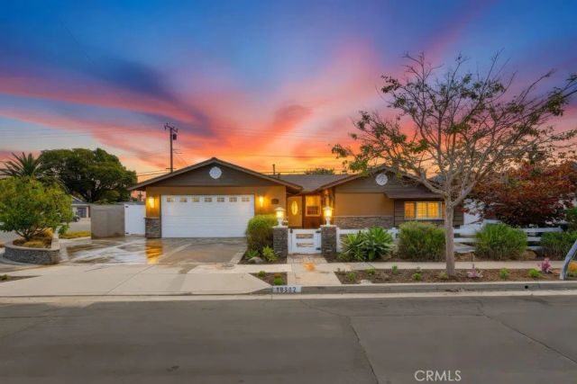 16302 Nassau, Huntington Beach, CA 92649