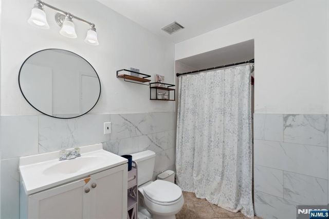 51 Anderson Avenue, Englewood Cliffs, NJ 07632