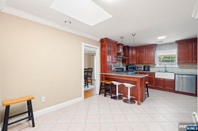 51 Anderson Avenue, Englewood Cliffs, NJ 07632