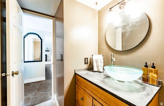 3637 LORA LEE CIR, Salt Lake City, UT 84121