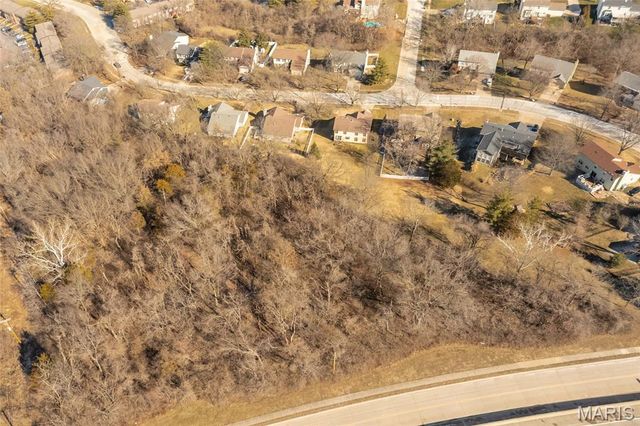 514 Meramec Station Road, Ballwin, MO 63021