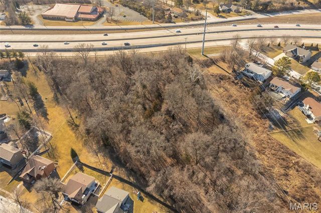514 Meramec Station Road, Ballwin, MO 63021