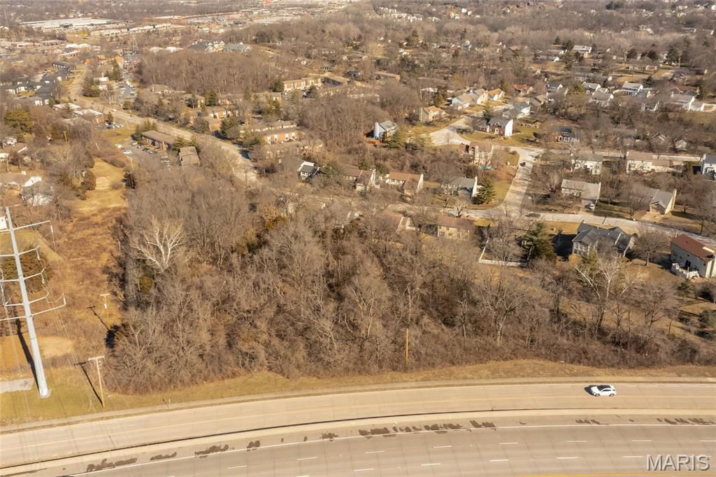 514 Meramec Station Road, Ballwin, MO 63021