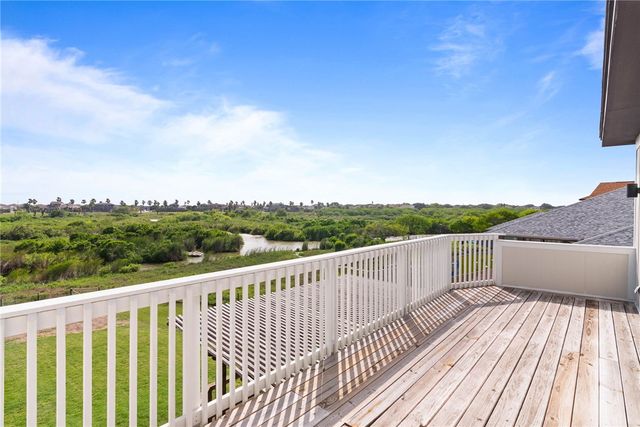 34 Virginia Hills Dr, Corpus Christi, TX 78414