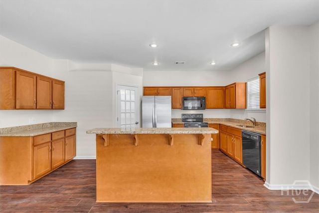 137 Lake House Road, Pooler, GA 31322