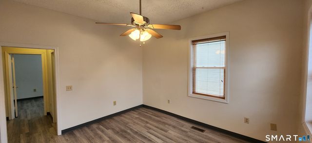 24 Meadow Street 1 North, Wallingford, CT 06492