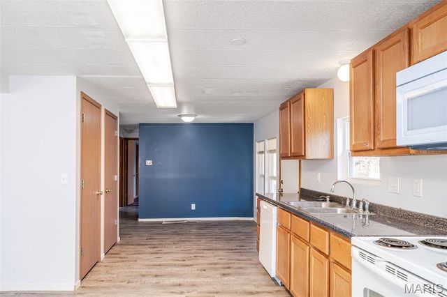 2298 Highway A, Washington, MO 63090