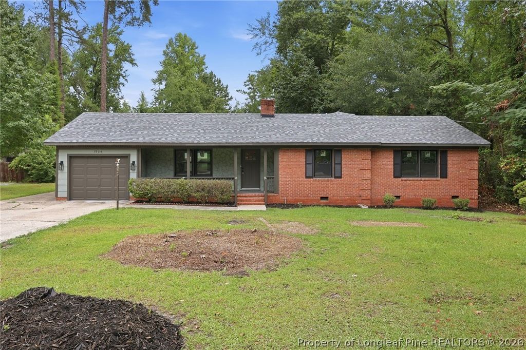 1934 Forest Hills Drive, Fayetteville, NC 28303 — exterior