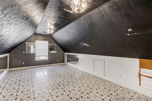 104 Blackiston Ridge Court, Clarksville, IN 47129