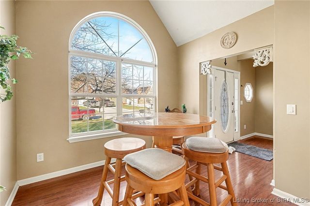 104 Blackiston Ridge Court, Clarksville, IN 47129