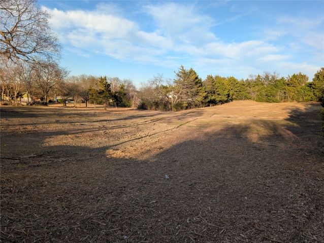 402 E Fulton Street, Van Alstyne, TX 75495