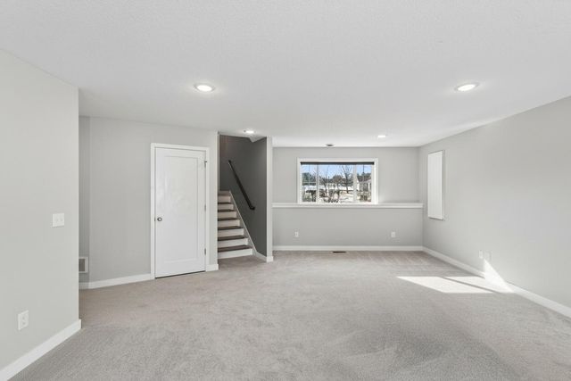 1115 Rich River Way, New Richmond, WI 54017