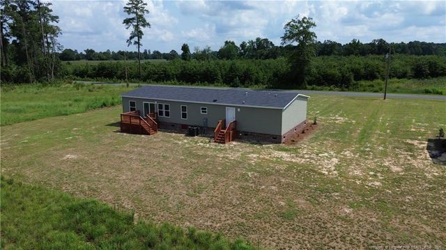 866 Roberta Road, Fairmont, NC 28340