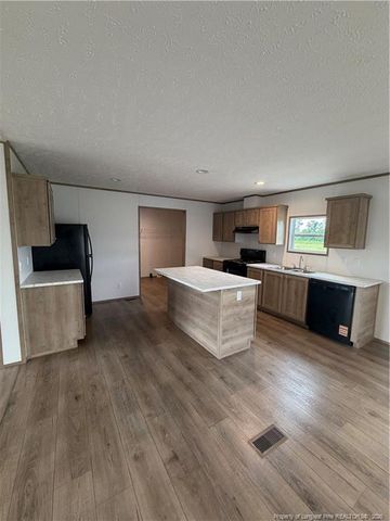 866 Roberta Road, Fairmont, NC 28340