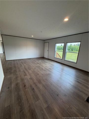 866 Roberta Road, Fairmont, NC 28340