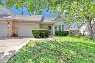 112 Prairie Springs LOOP, Georgetown, TX 78626