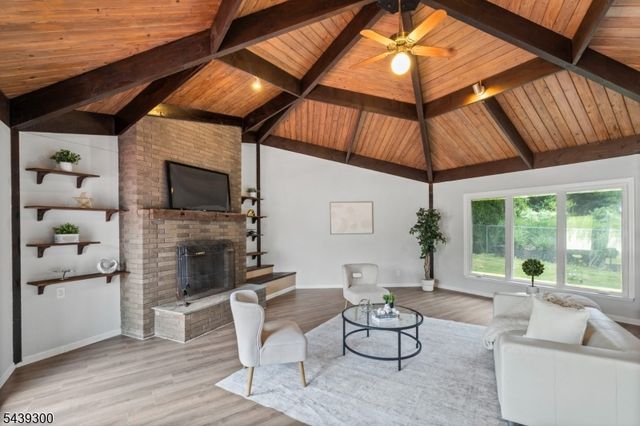 24 Cambridge Rd, South Brunswick Twp., NJ 08824