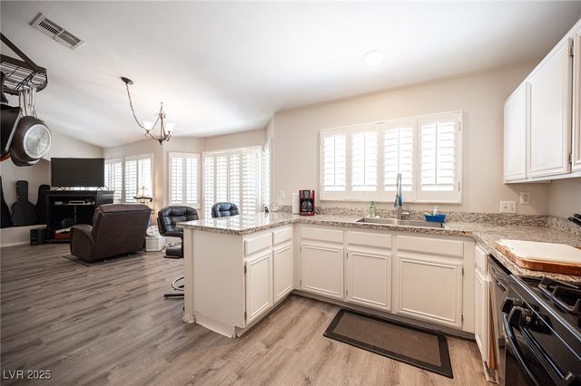 7231 Sequoia Springs Drive, Las Vegas, NV 89147