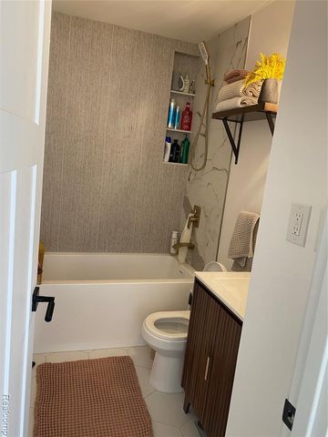 1411 Beatrice Street, Westland, MI 48186