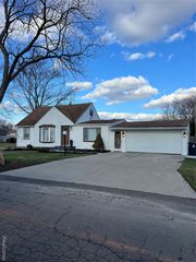 1411 Beatrice Street, Westland, MI 48186