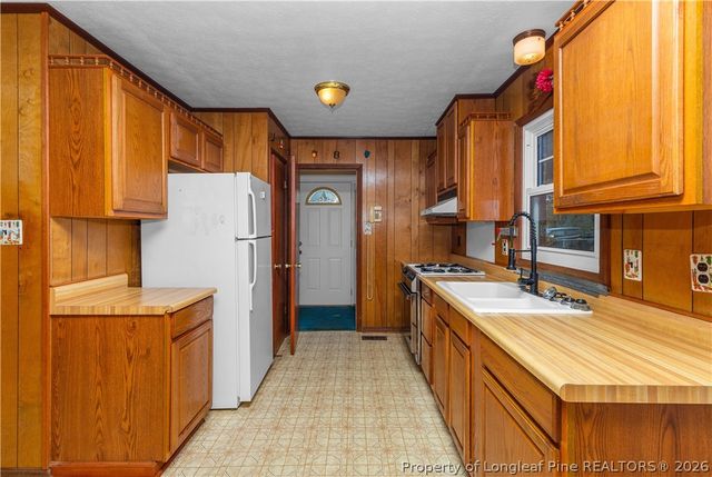 2755 Coronada Parkway, Fayetteville, NC 28306