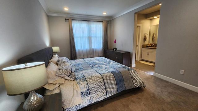 1068 Bigleaf Place 402, San Jose, CA 95131