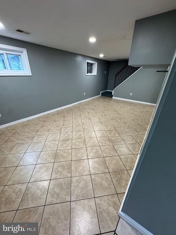 6902 VALLERY ST, Riverdale, MD 20737