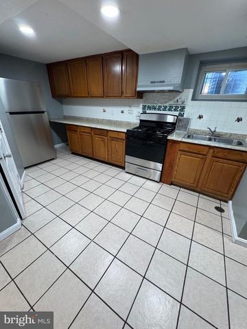 6902 VALLERY ST, Riverdale, MD 20737
