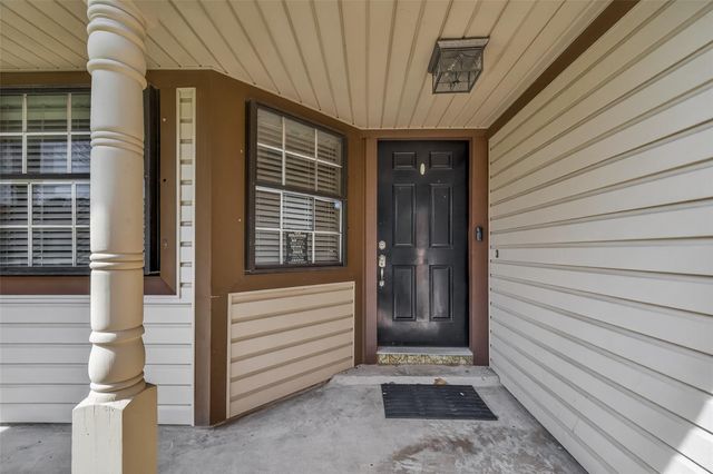 555 Shealy Street, Houston, TX 77598